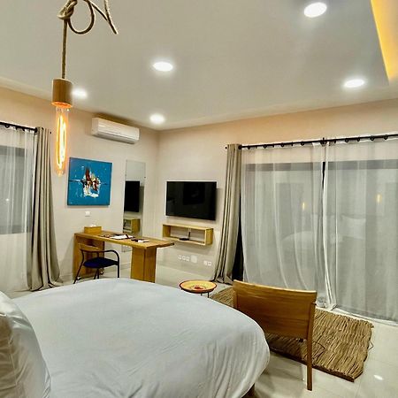 Le Kentia Hotel Lome Ngoại thất bức ảnh