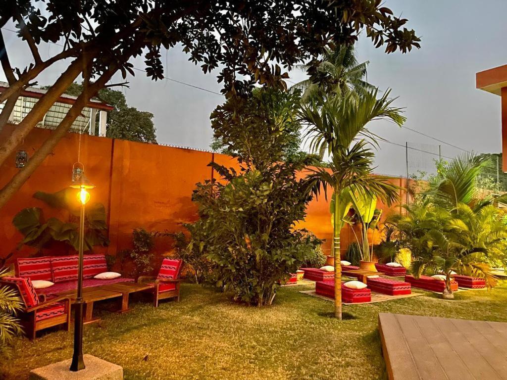 Le Kentia Hotel Lome Ngoại thất bức ảnh